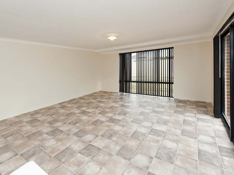 22 Hamlet Pass, Pinjarra WA 6208