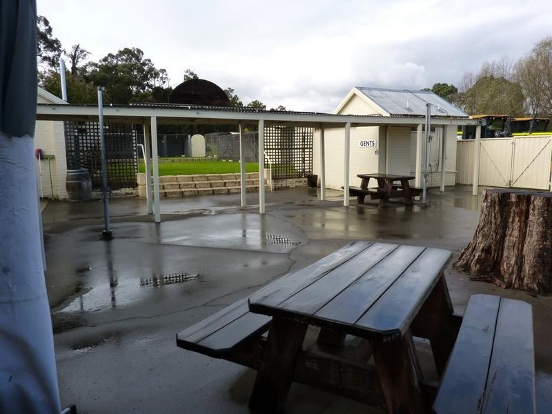 6519 ALBANY HWY, Bannister WA 6390