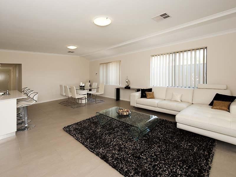 10 PLACID BEND, South Yunderup WA 6208