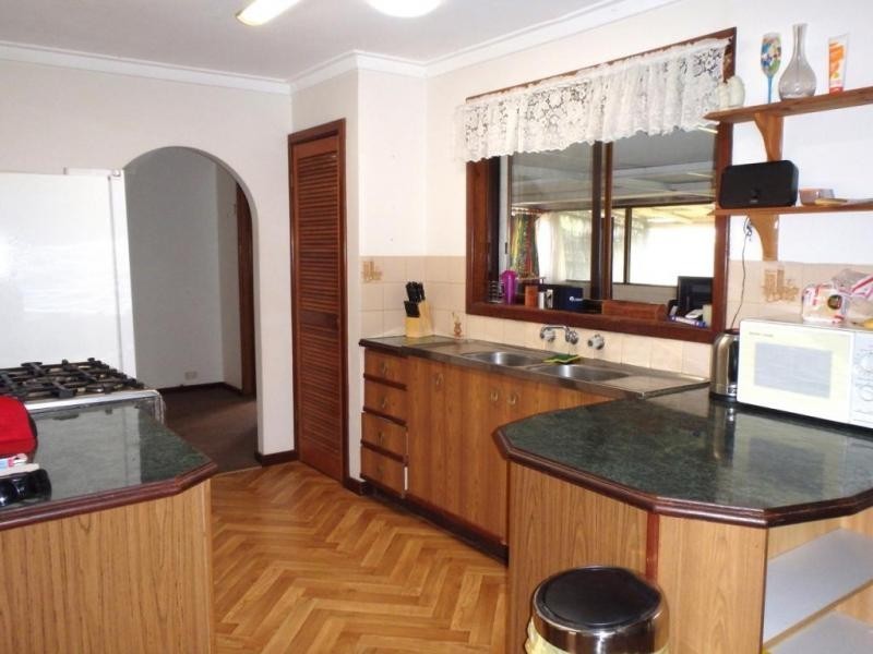 3 Cowen Street, Pinjarra WA 6208