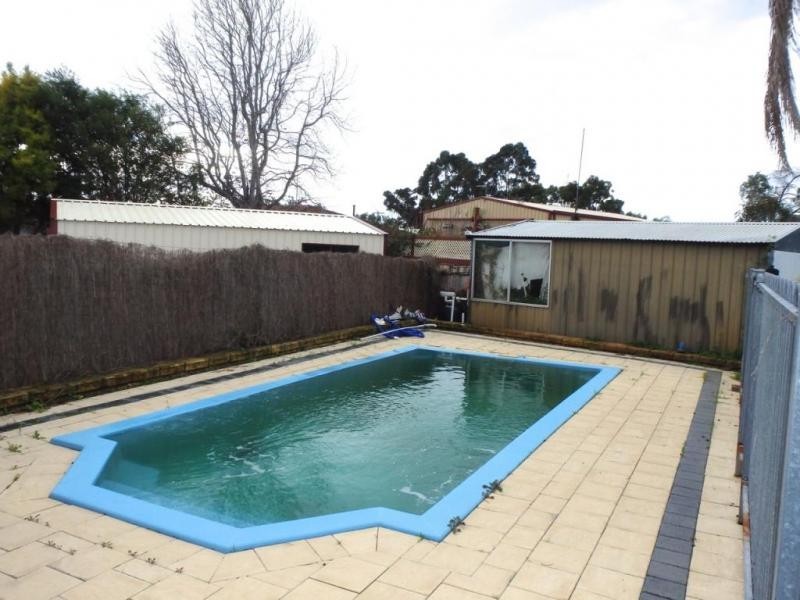 3 Cowen Street, Pinjarra WA 6208