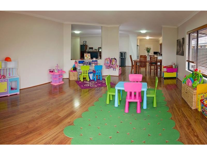 30 Bibbulmun Meander, Ravenswood WA 6208