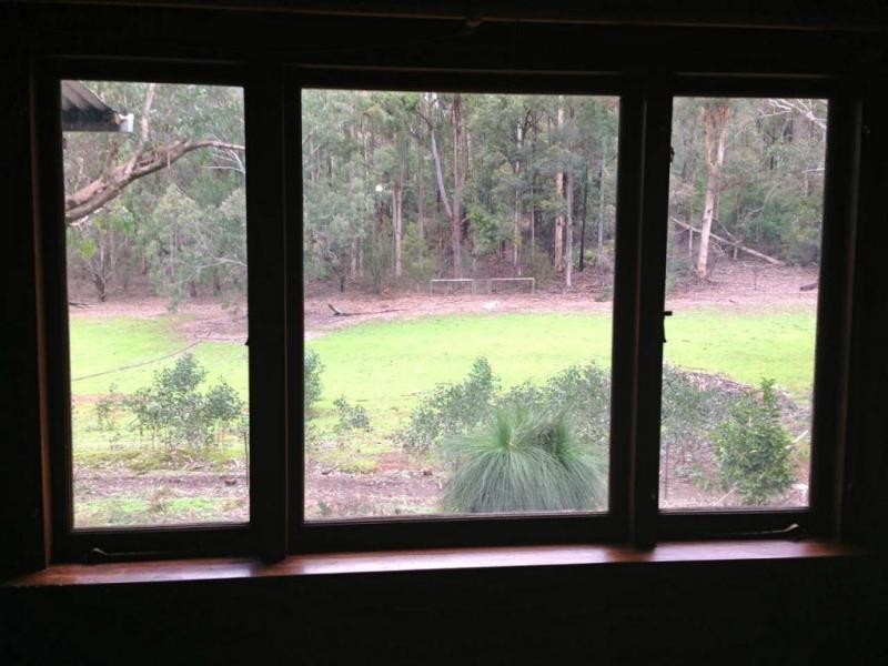229 Batt Way, Dwellingup WA 6213