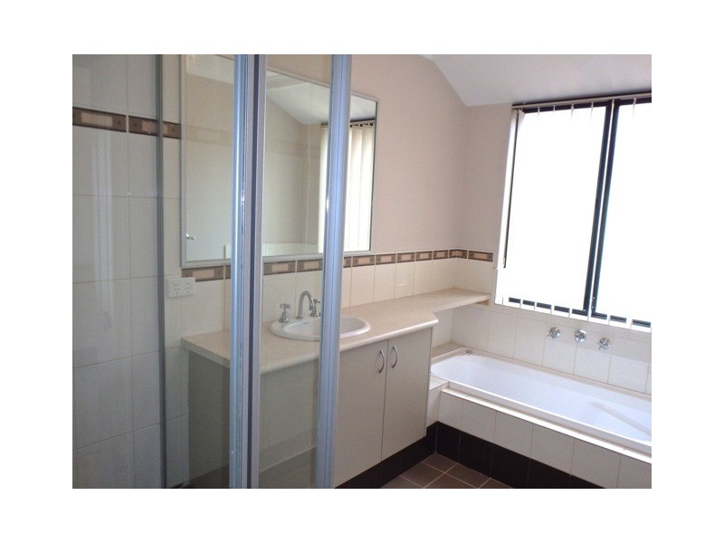 40 Bibbulmun Meander, Ravenswood WA 6208