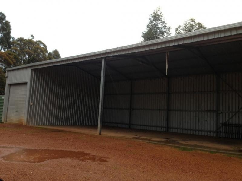 36 CORONATION ROAD, Waroona WA 6215