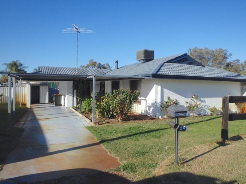 10 Kingia Place, Pinjarra WA 6208