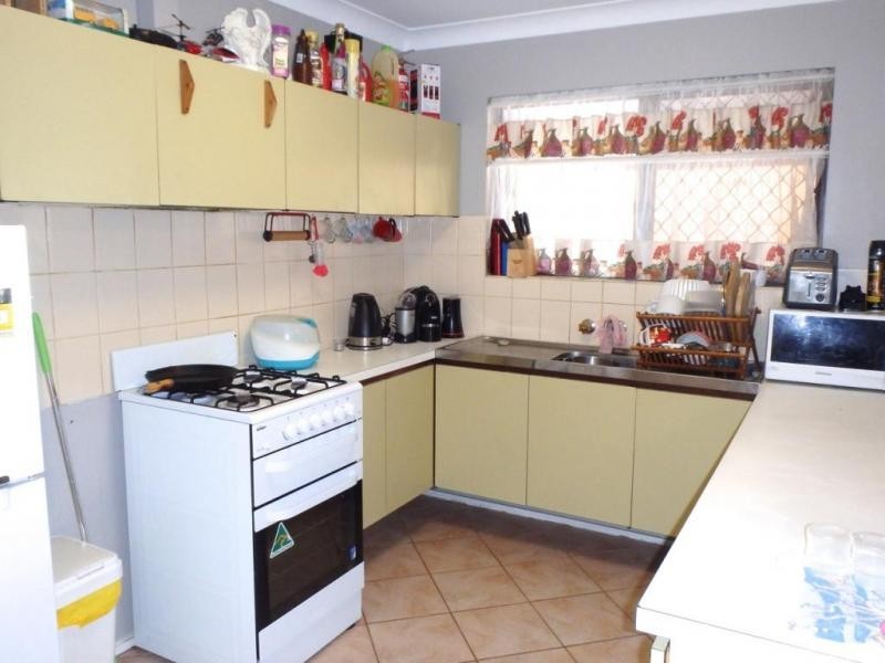 10 Kingia Place, Pinjarra WA 6208