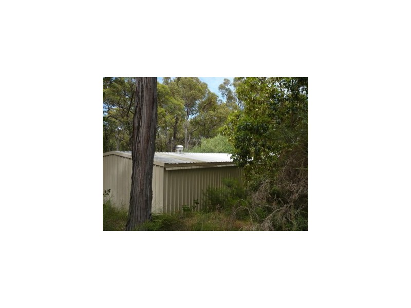 22 Russell Drive, Waroona WA 6215