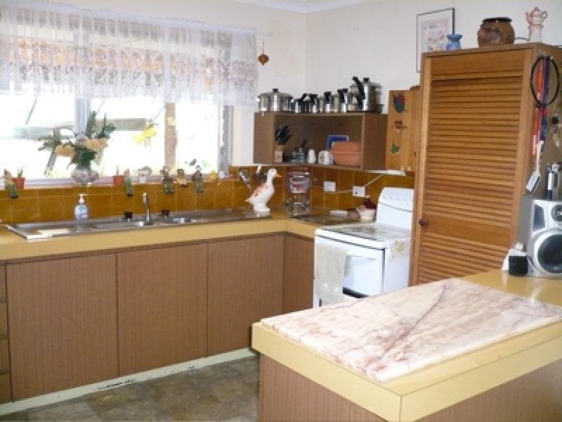 24 JACKSON STREET, Waroona WA 6215