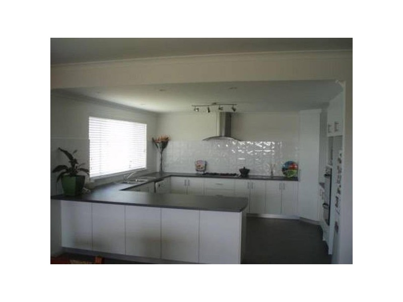 4 Woodstock Turn, Ravenswood WA 6208