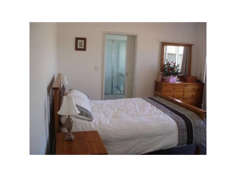 4 Woodstock Turn, Ravenswood WA 6208