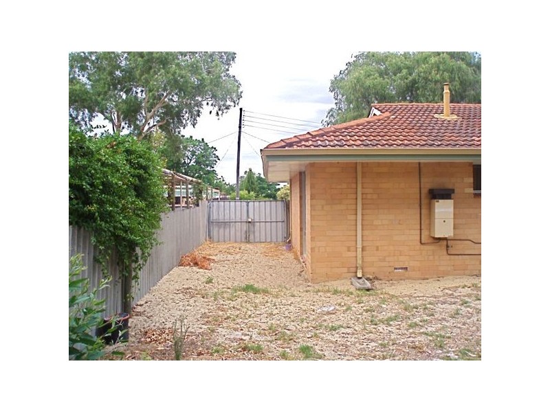 4 ELATINE PLACE, Pinjarra WA 6208