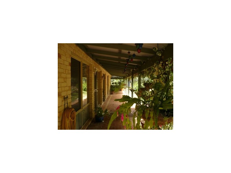 57 LYONS ROAD, Waroona WA 6215