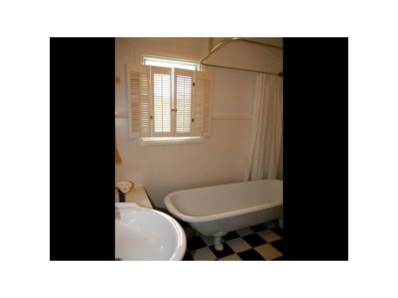 29 MARGINATA CRESCENT, Dwellingup WA 6213