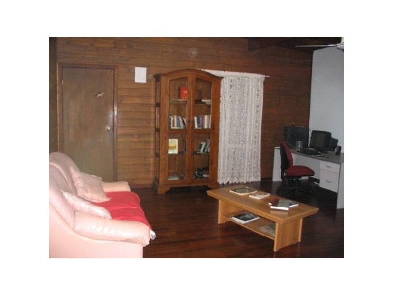 223 HOLYOAKE ROAD, Dwellingup WA 6213