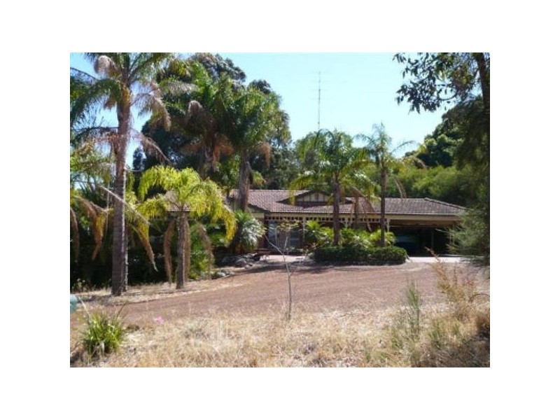 138 CLIFTON STREET, Yarloop WA 6218