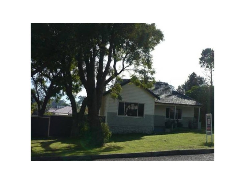 4 WASS STREET, Waroona WA 6215