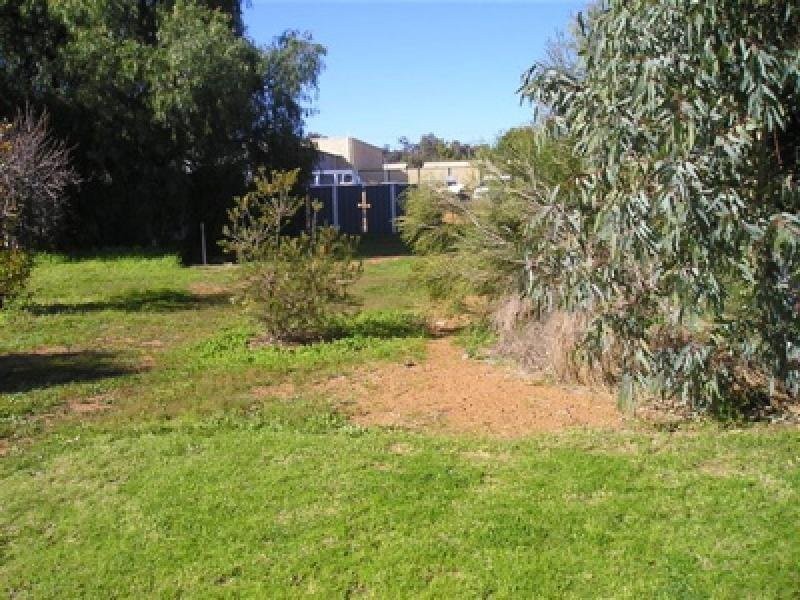 39 Johnstone STREET, Boddington WA 6390