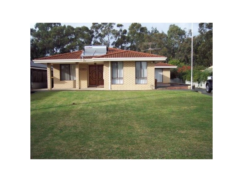 196 BANKSIA TERRACE, South Yunderup WA 6208