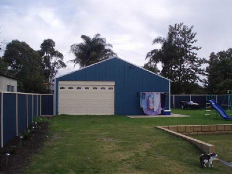 11 CONGDON AVENUE, Pinjarra WA 6208