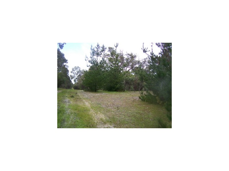 Lot 112 Southern Estuary Road, Lake Clifton WA 6215