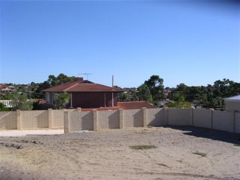 5 Hurley Way, Hillarys WA 6025