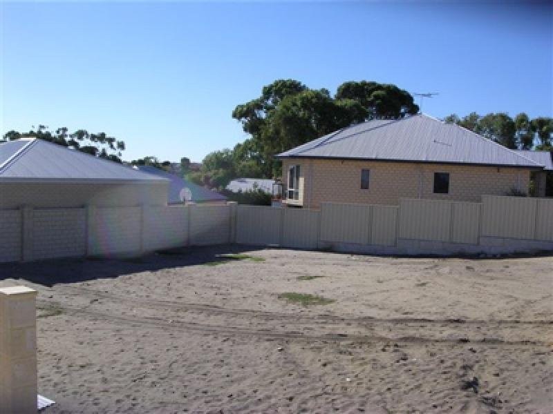 5 Hurley Way, Hillarys WA 6025