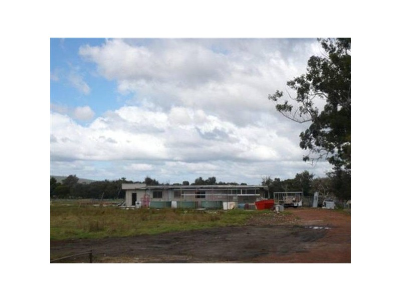 41 Roberts Road, Hamel WA 6215