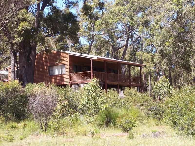 1 Hillawaters Road, Waroona WA 6215