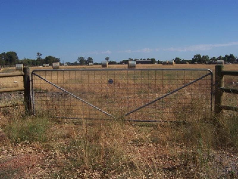 27 Dallas Street, Coolup WA 6214