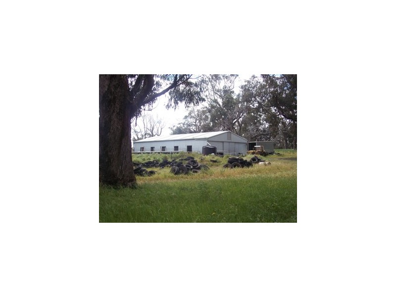 L277 Lake Mealup Road, Point Grey WA 6208