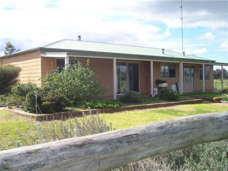 142 Twin Bridges Place, Boddington WA 6390