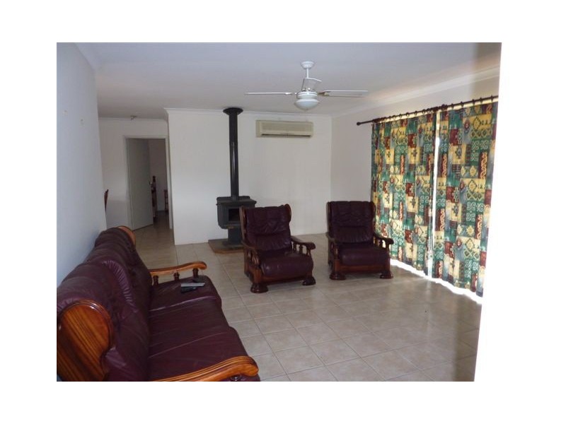 142 Twin Bridges Place, Boddington WA 6390