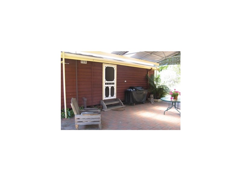 57 Marginata Cres, Dwellingup WA 6213