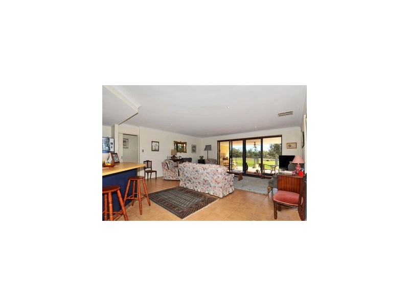 31 Foreshore Cove, South Yunderup WA 6208