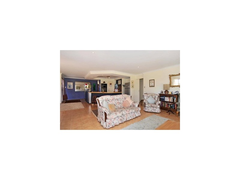31 Foreshore Cove, South Yunderup WA 6208
