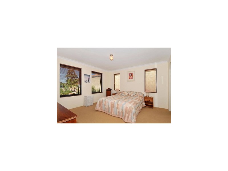31 Foreshore Cove, South Yunderup WA 6208