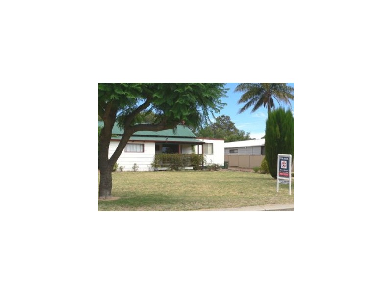 23 Parnell Street, Waroona WA 6215