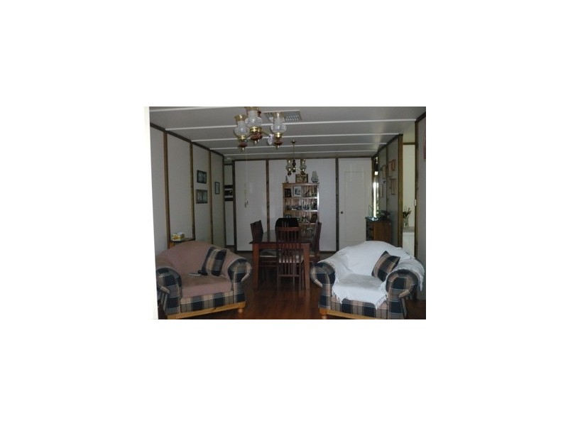 8 Knight Place, Waroona WA 6215