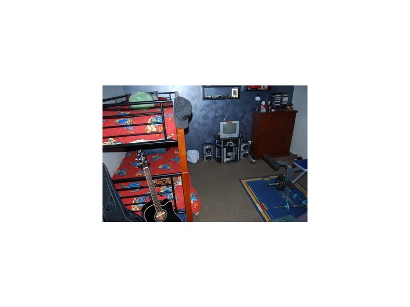 25 Elliott Street, Waroona WA 6215