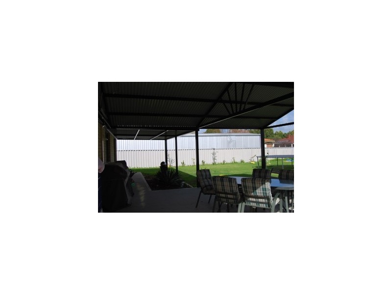 25 Elliott Street, Waroona WA 6215