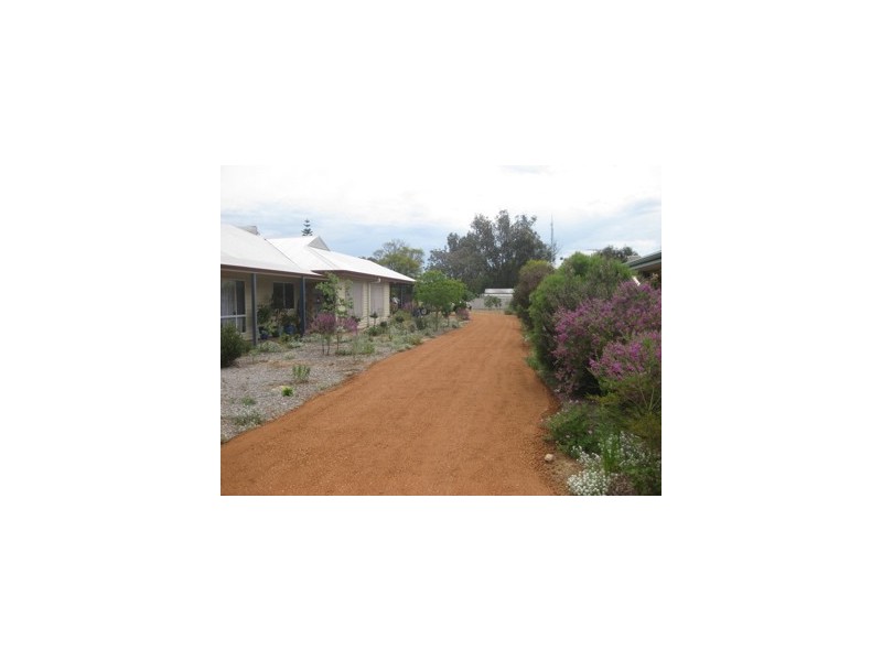 11 Murray Street, Pinjarra WA 6208