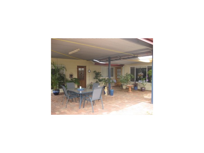 11 Murray Street, Pinjarra WA 6208