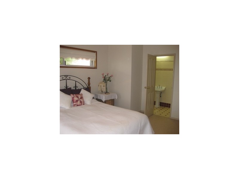 11 Murray Street, Pinjarra WA 6208