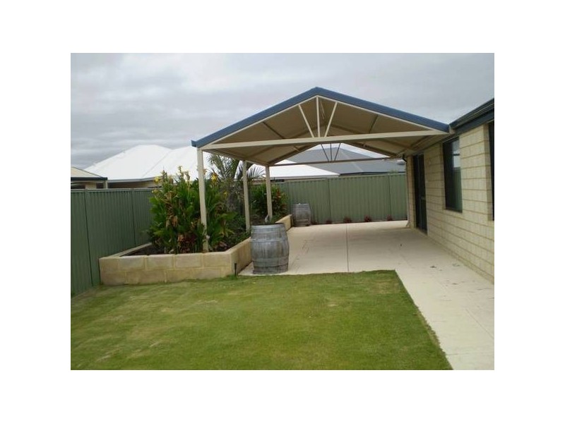 35 Moondyne Ramble, Ravenswood WA 6208