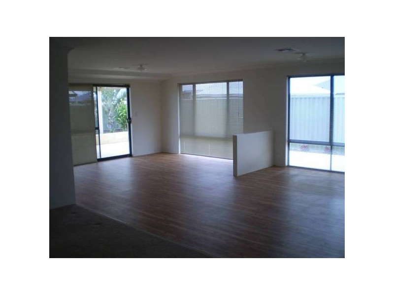 35 Moondyne Ramble, Ravenswood WA 6208