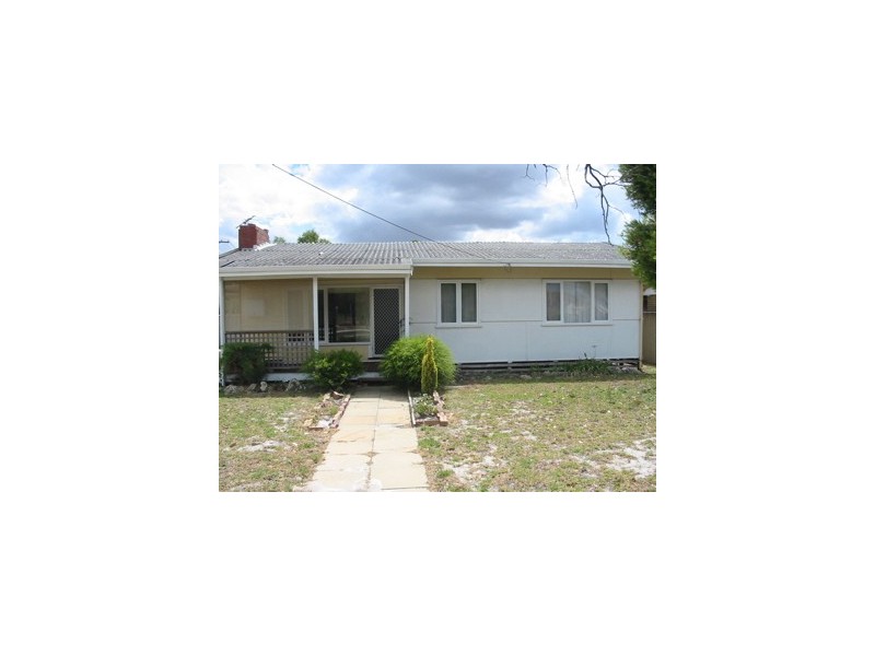 11 Dixon Avenue, Pinjarra WA 6208