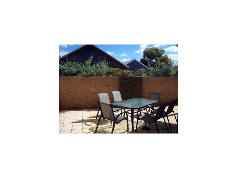2/58 Heron Place, South Yunderup WA 6208