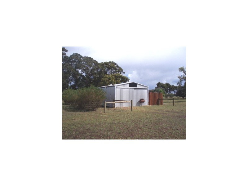 29 Coral Park Drive, North Dandalup WA 6207