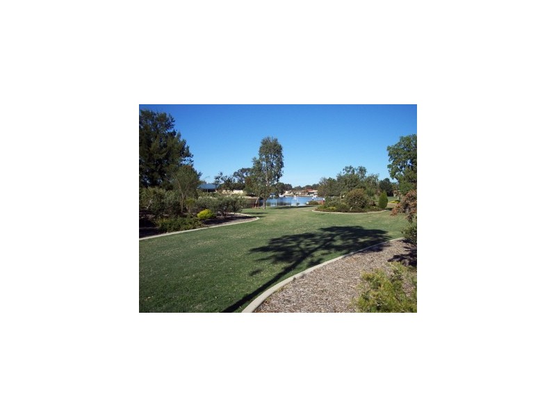 24 Murray Waters Boulevard, South Yunderup WA 6208